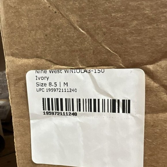 Nine West Womens Iola Chelsea Boot Ivory Size 8.5 M - Picture 6 of 6